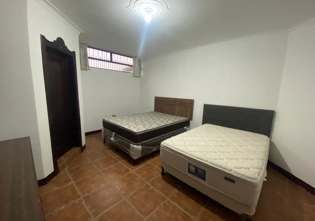 9df5fe40-a1d6-4ca8-867c-0f6e0d61ae33