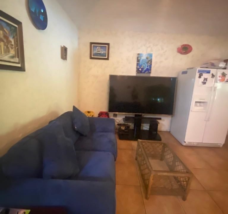 00c9356a-6ae6-47c4-bd72-e1ed72bb8b22