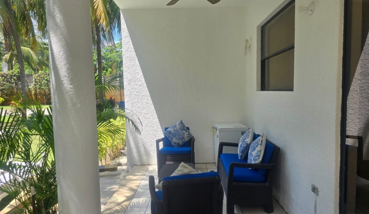 Casa Con Piscina Privada en Villas del Pacífico (1)