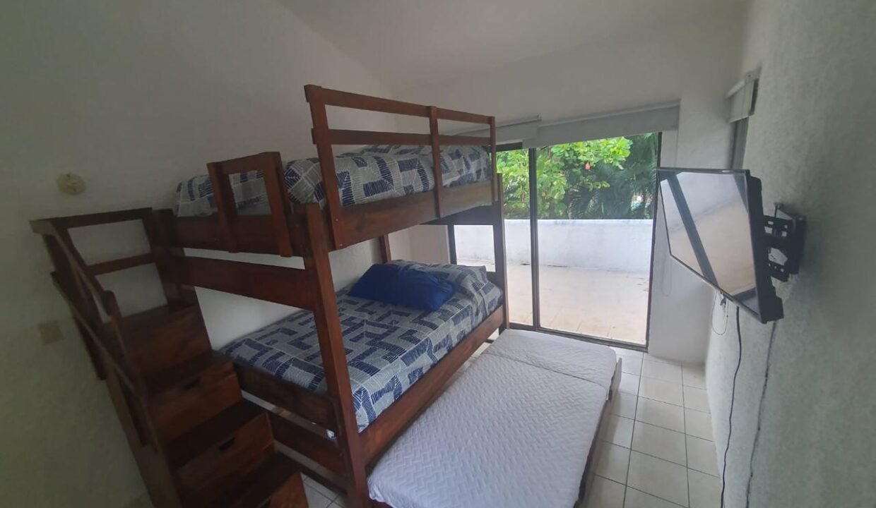 Casa Con Piscina Privada en Villas del Pacífico (6)