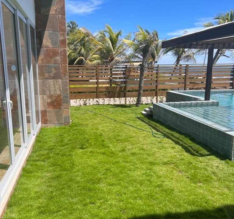 Propiedad-en-Monterrico-5-Habitaciones-Frente-al-Mar-Nueva-con-Diseno-Moderno-16