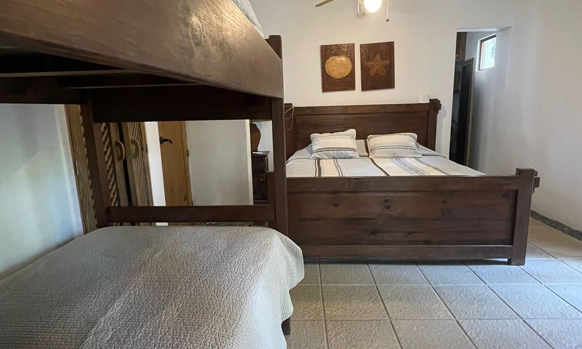 Casa en Monterrico Tamarindo exclusiva (22)
