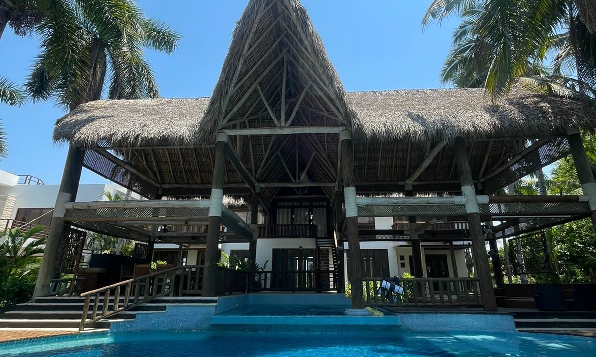 Casa en Monterrico Tamarindo exclusiva (23)