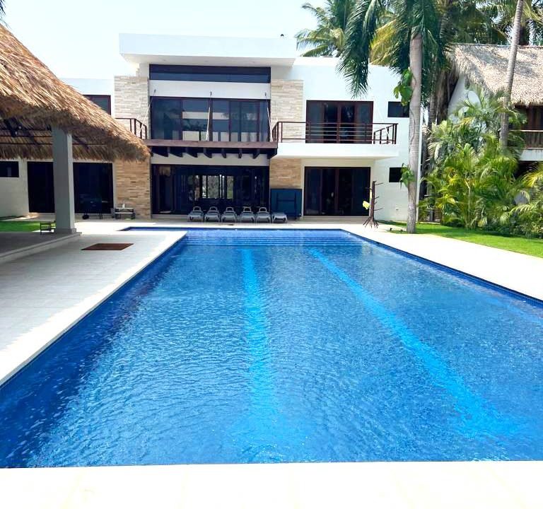 Casa-Carlos-Corzo-en-Tamarindo-IMG-20240711-WA0069-7 (1)