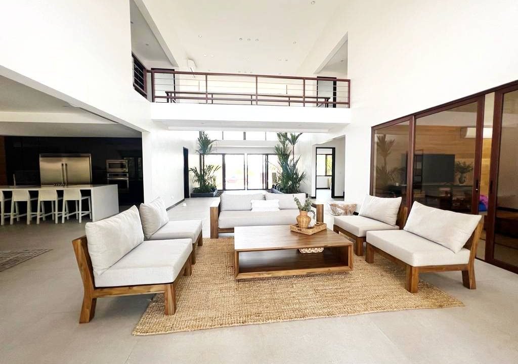 Casa-Carlos-Corzo-en-Tamarindo-IMG-20240711-WA0069-9 (1)