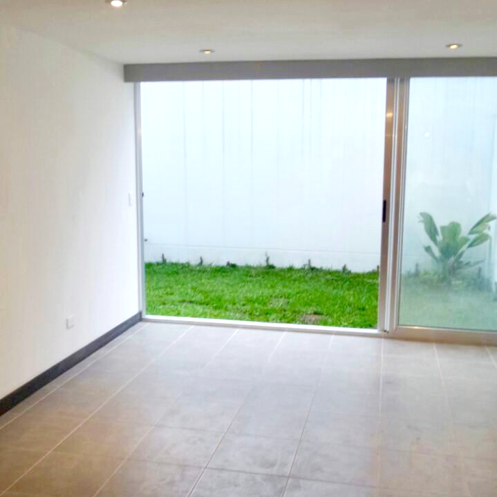 Apartamento En Zona 15 Vista Hermosa 1. Excelente Ubicación (17)