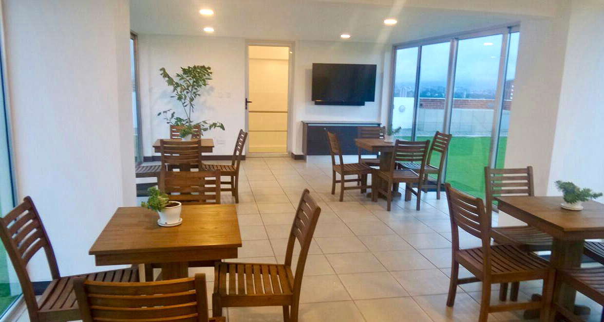 Apartamento En Zona 15 Vista Hermosa 1. Excelente Ubicación (20)