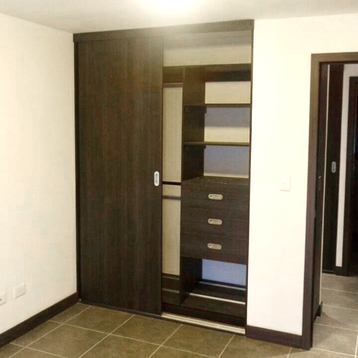 Apartamento En Zona 15 Vista Hermosa 1. Excelente Ubicación (6)