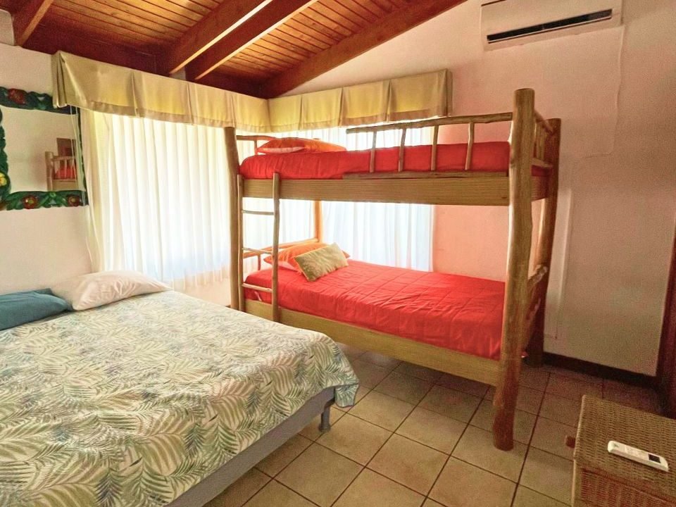 Casa En Likin En Plataforma Con Acceso A Canal Y Muelle (10)