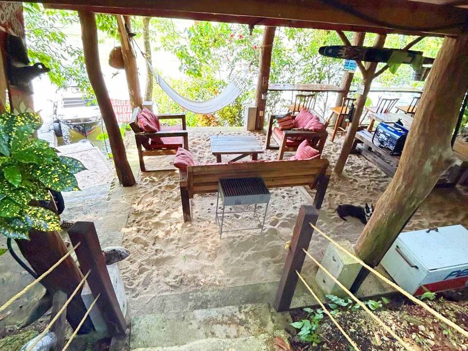Casa En Venta En Río Dulce | Linda Cabaña Frente Al Río WA0128