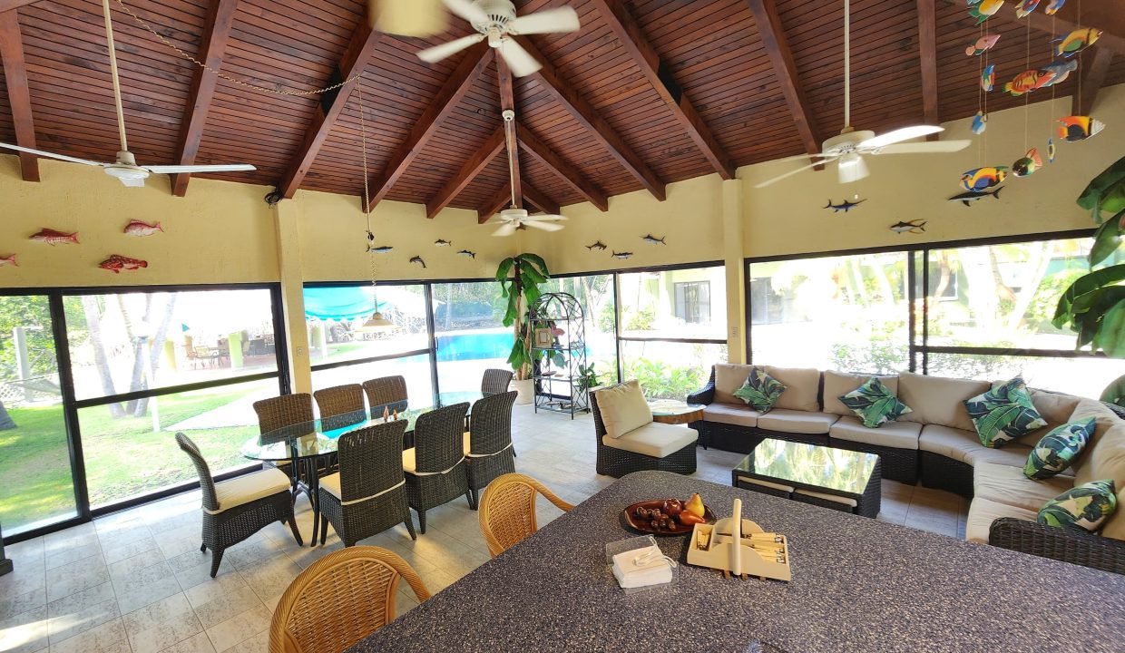 Casa En Likin, Terreno Único De 3 Lotes IMG-20241017-WA0037