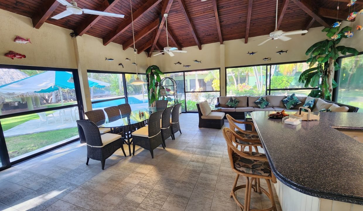 Casa En Likin, Terreno Único De 3 Lotes IMG-20241017-WA0041