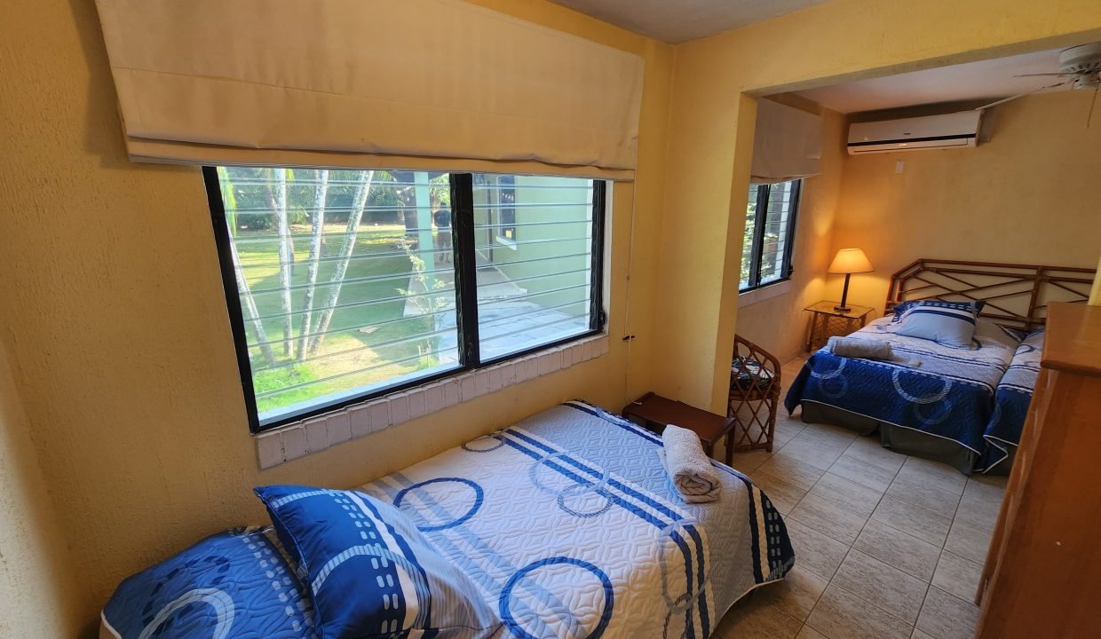 Casa En Likin, Terreno Único De 3 Lotes IMG-20241017-WA0043