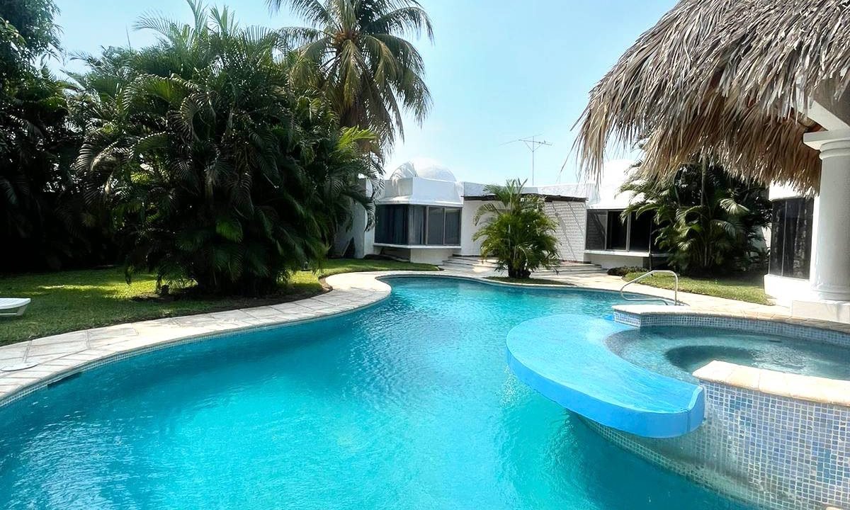 casa en las olas para remodelar inversión (1)