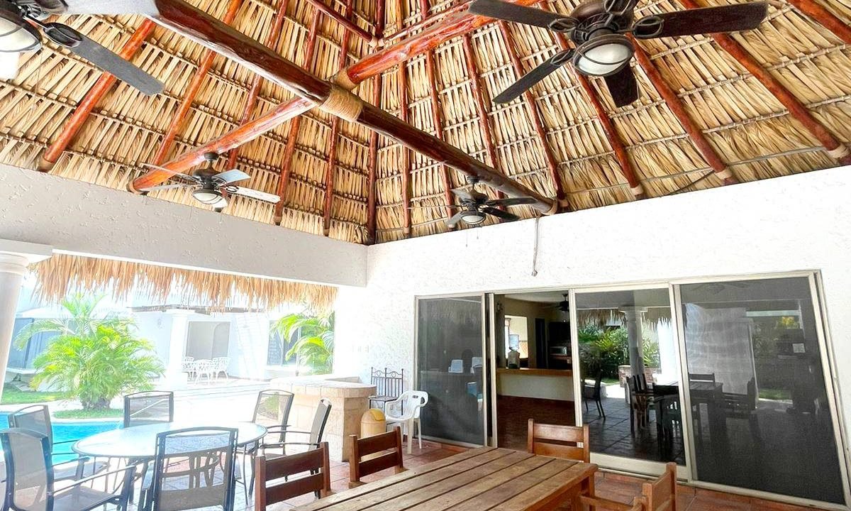 casa en las olas para remodelar inversión (4)