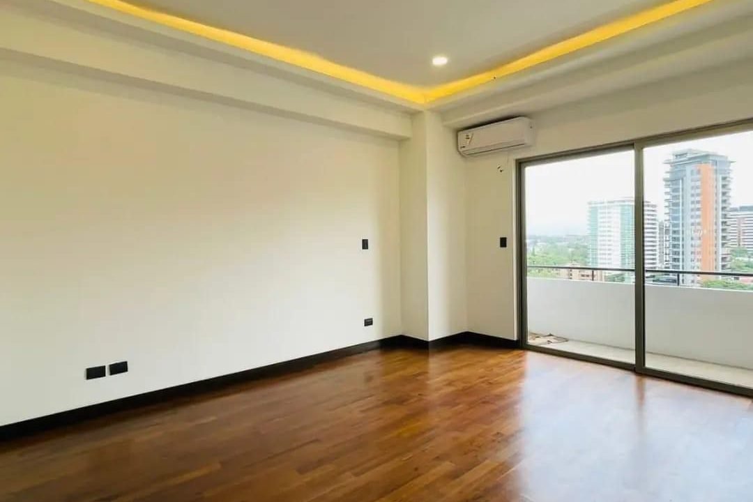 Apartamento Recién Remodelado En Torre Quattro (7)