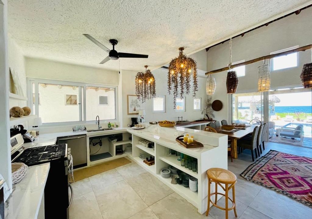 Preciosa Casa Frente Al Mar En Monterrico En Venta IMG-20241030-WA0080