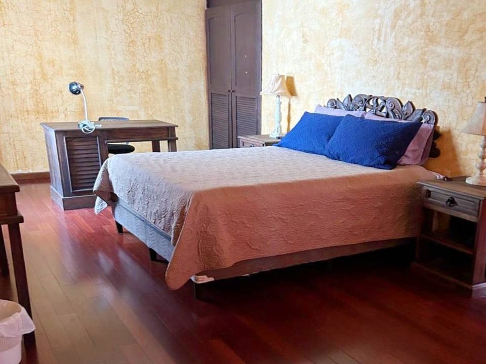 Apartamento Tipo Loft En Barrio De Antonelli, Antigua Guatemala (3)