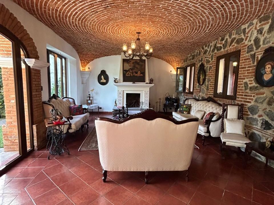 Casa En Condominio Jacarandas, Antigua Guatemala (10)