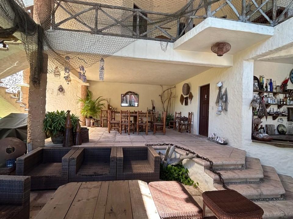 Casa En Venta En Marena para remodelar (2)