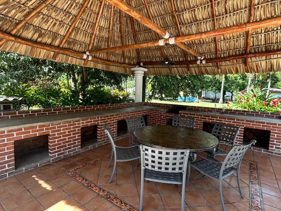 Casa Néstor García en San Juan El Paraíso, Puerto San José (15)