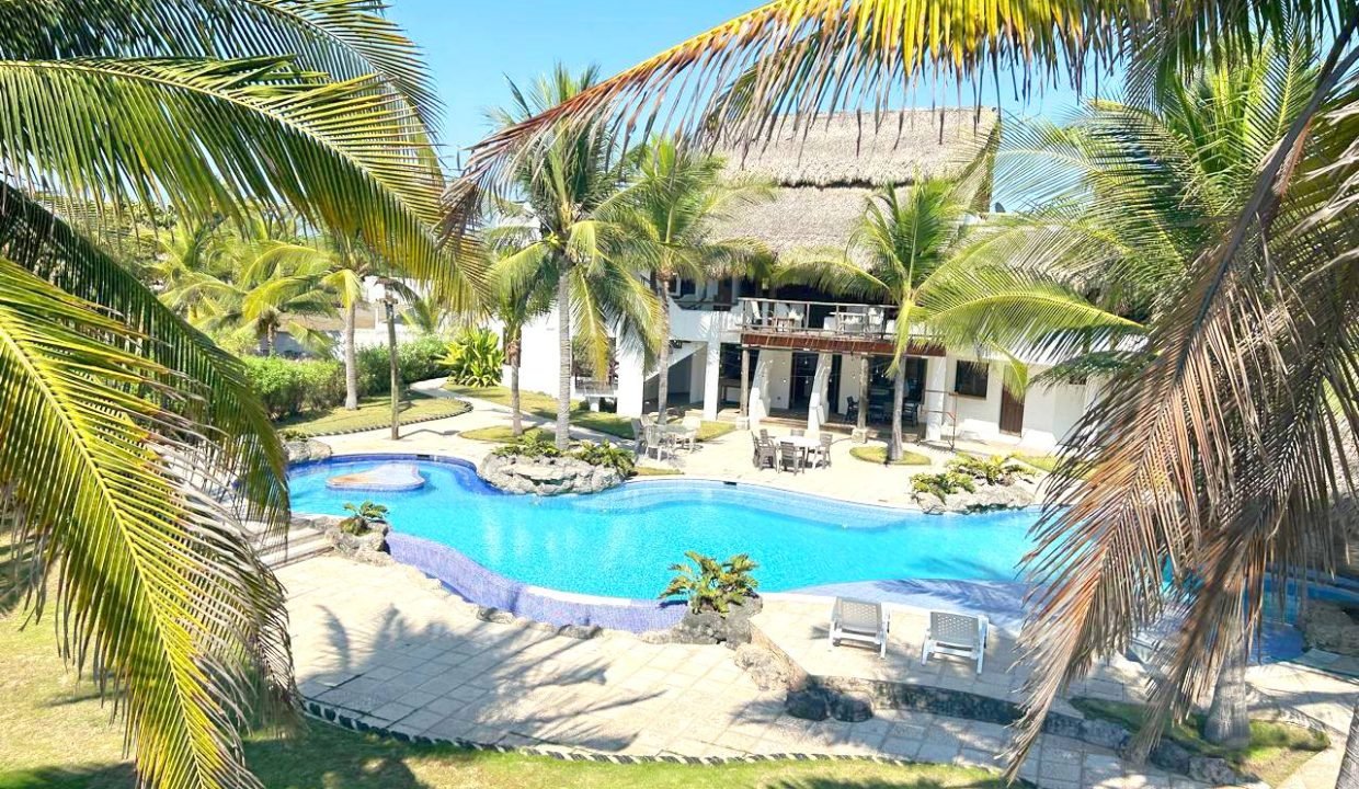 Casa Frente Al Mar En Monterrico Km 28 El Cebollito (12) (1)