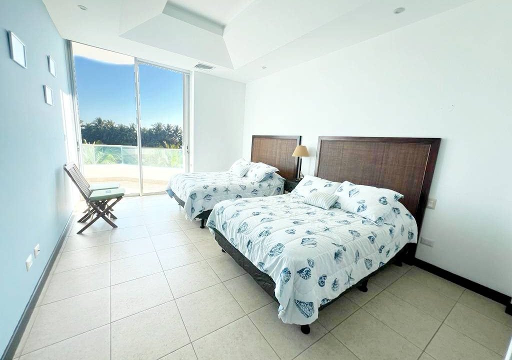 Apartamento En Juan Gaviota apto torre 4, segundo nivel (202) Peter Schaub 0027 (1)