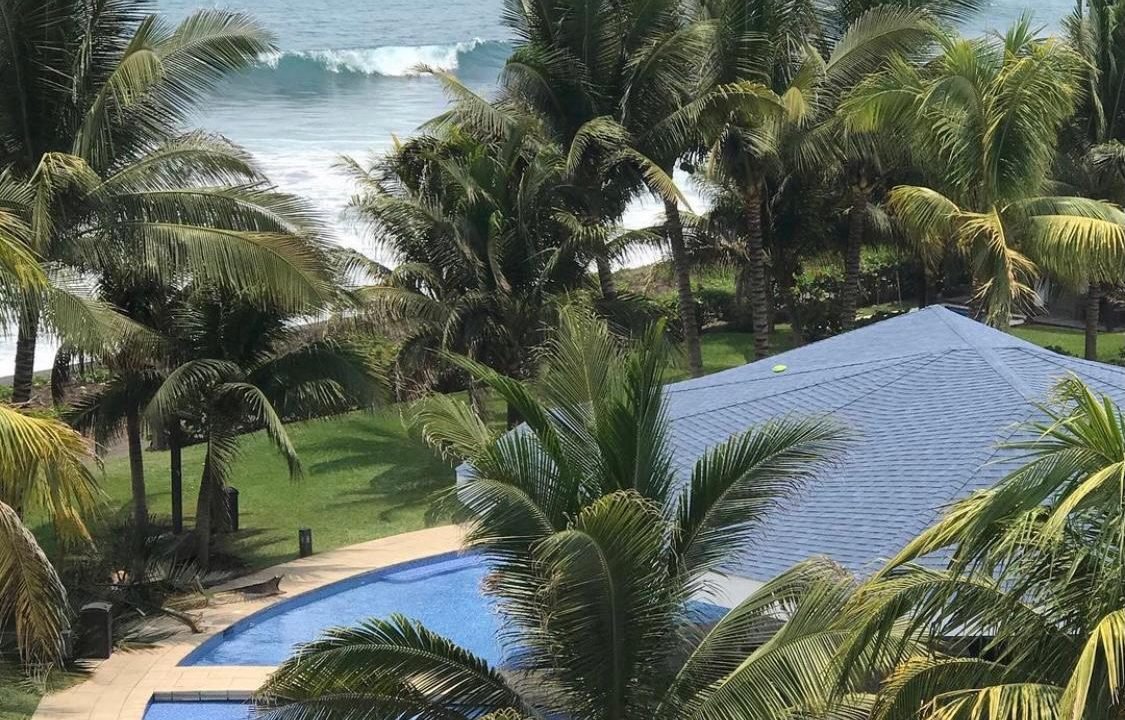 Penthouse De Con Vista Al Mar Y A La Piscina (17)