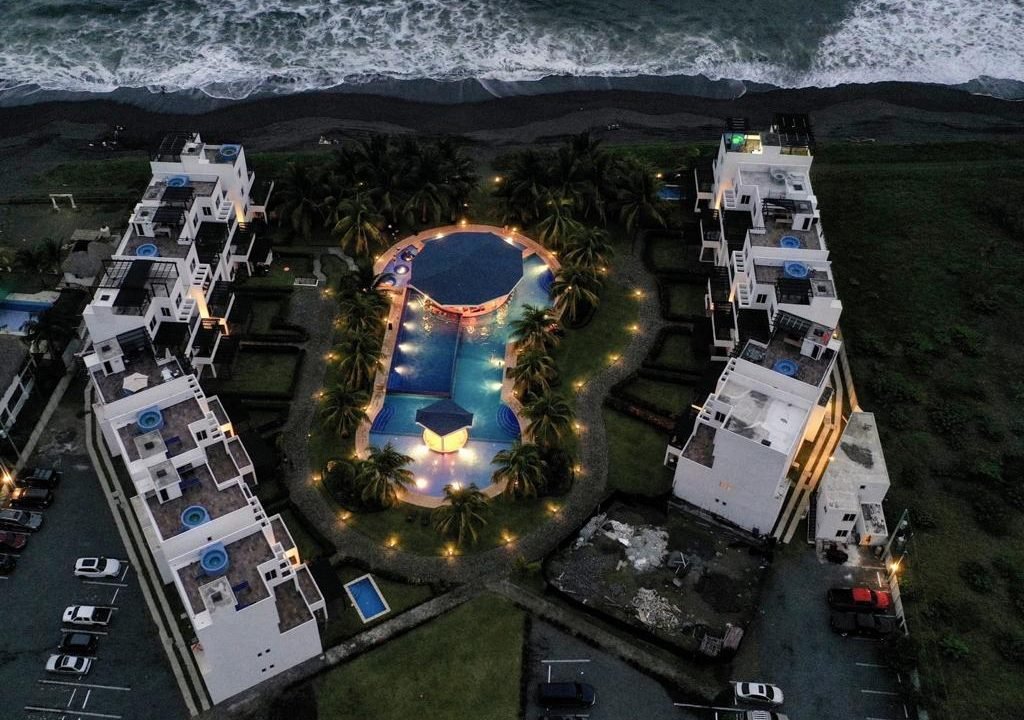 Penthouse De Con Vista Al Mar Y A La Piscina (20)