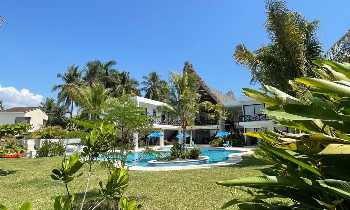 Casa Nueva En Venta En Las Olas Sur ricardo fish real estate (7)
