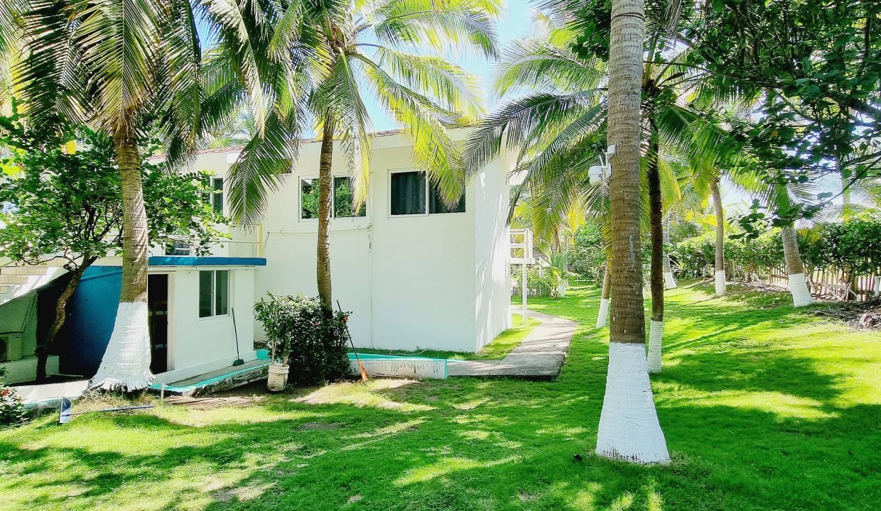 Casa frente al mar en las Lisas (17) (1)