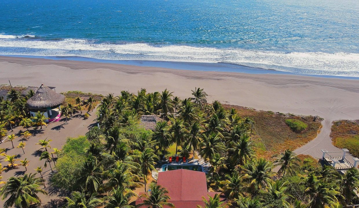 Casa frente al mar en las Lisas (9) (1)