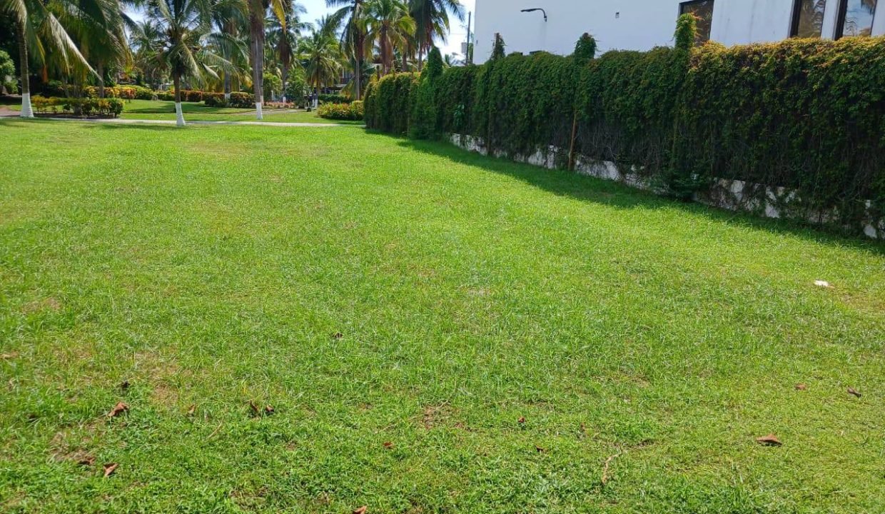 Terreno en Seaside (4)