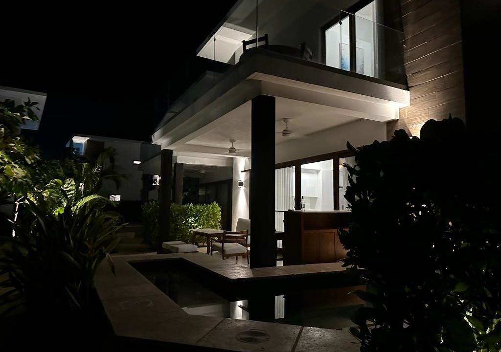Villa En La Mar Con Jacuzzi (15)