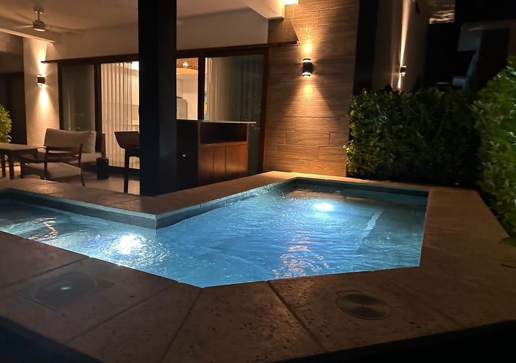 Villa En La Mar Con Jacuzzi (18)