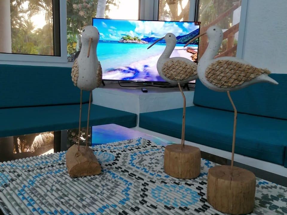 Casa Remodelada En All Seasons Piscina Privada Condominio Con Salida Al Mar (1)