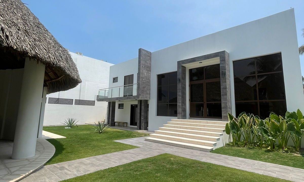 Casa Remodelada En Juan Gaviota Acceso A Canal Y Muelle Decoración Y Acabados De Lujo (2)