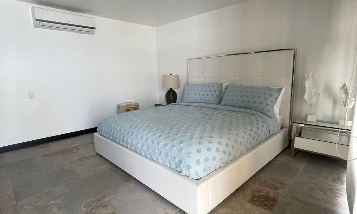 Casa Remodelada En Juan Gaviota Acceso A Canal Y Muelle Decoración Y Acabados De Lujo (8)