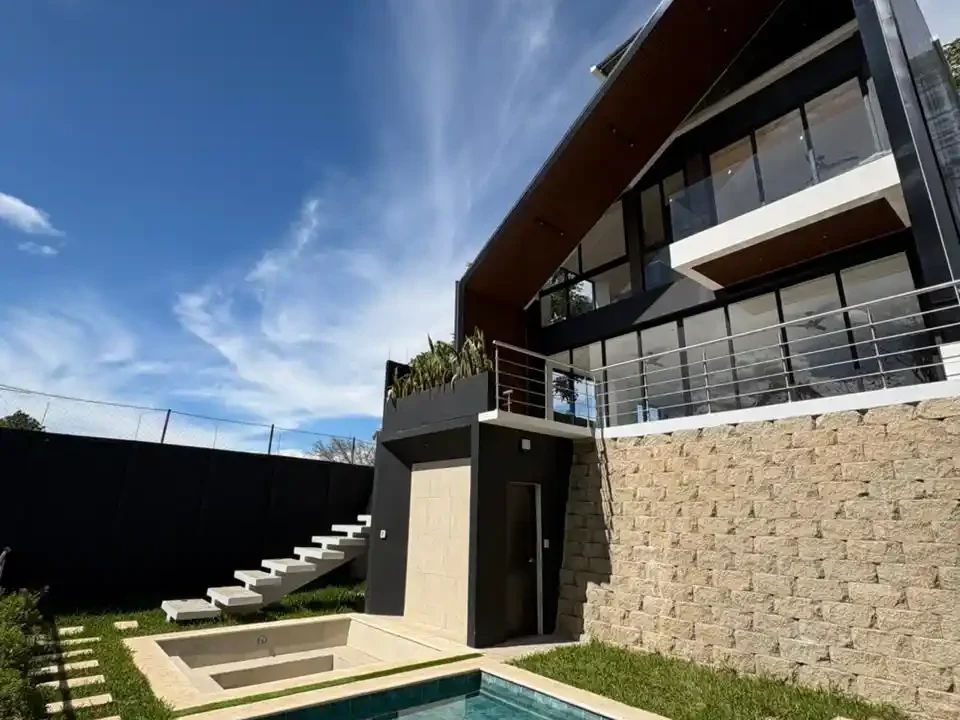 Ensenada Del Pino, Casas En Laguna Del Pino 2 (3)