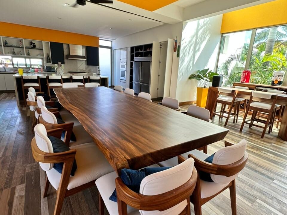 Casa en Juan Gaviota Nueva Construcción Terreno Grande (2)