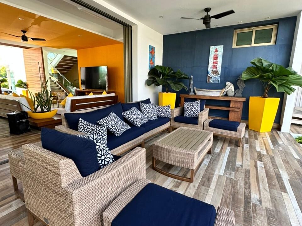 Casa en Juan Gaviota Nueva Construcción Terreno Grande (6)