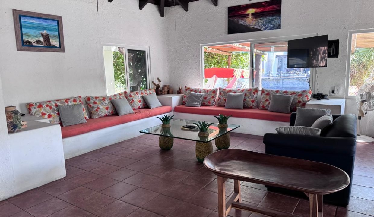 Casa en Likin Acceso al Canal, Piscina Guatemala (8)