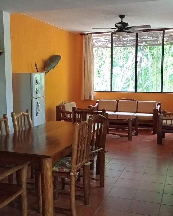 Casa en Rio Dulce Acceso Directo a Supermercado y Ambiente Familiar Rio Dulce (14)
