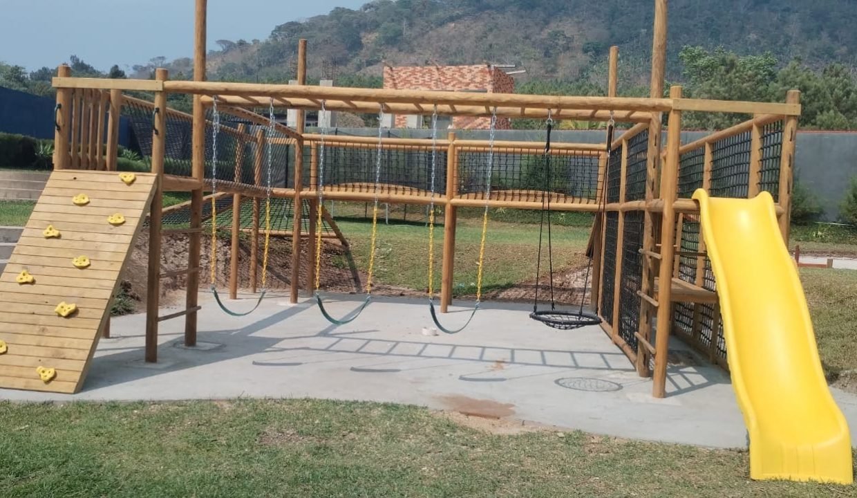 WhatsApp Image 2024-04-18 at 17.22.14 (5)