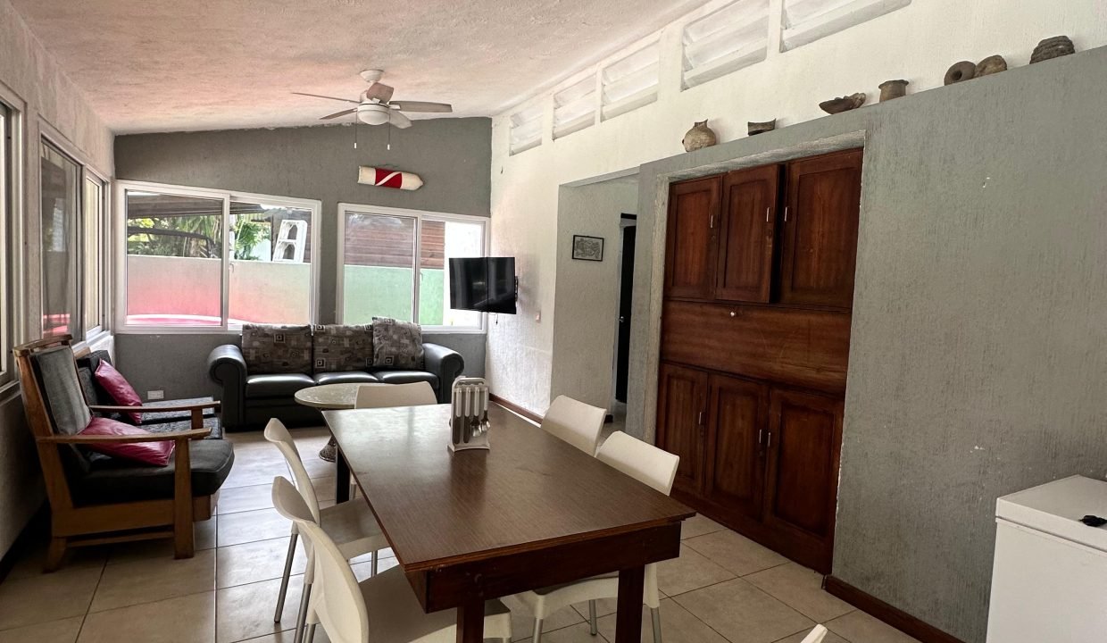 Casa en Likin Ganga Para Remodelar Acceso a Canal (2)
