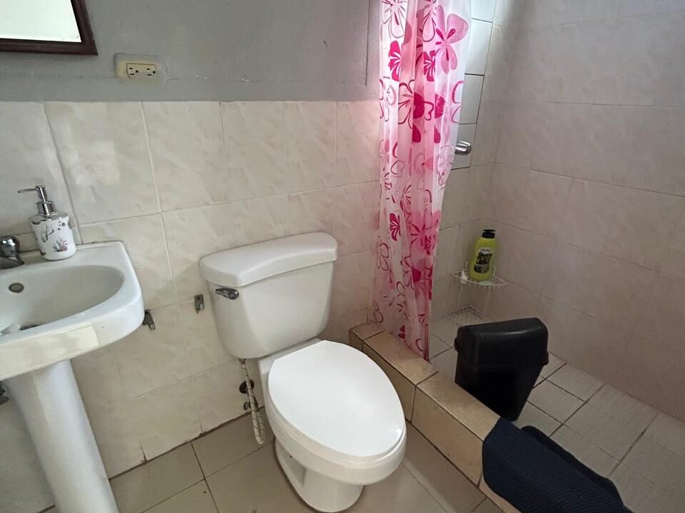 Casa en Marena Ganga para Remodelar! Chulamar (5)