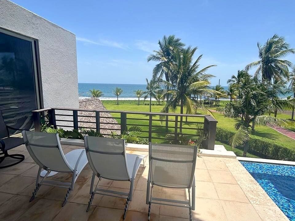 Casa de Playa en Blanc Vista al Mar Piscina (10)