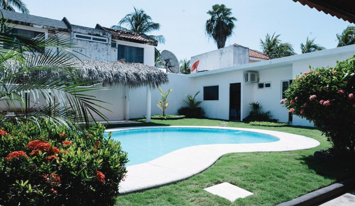 Casa en San Marino Piscina Privada Ciudad (10)