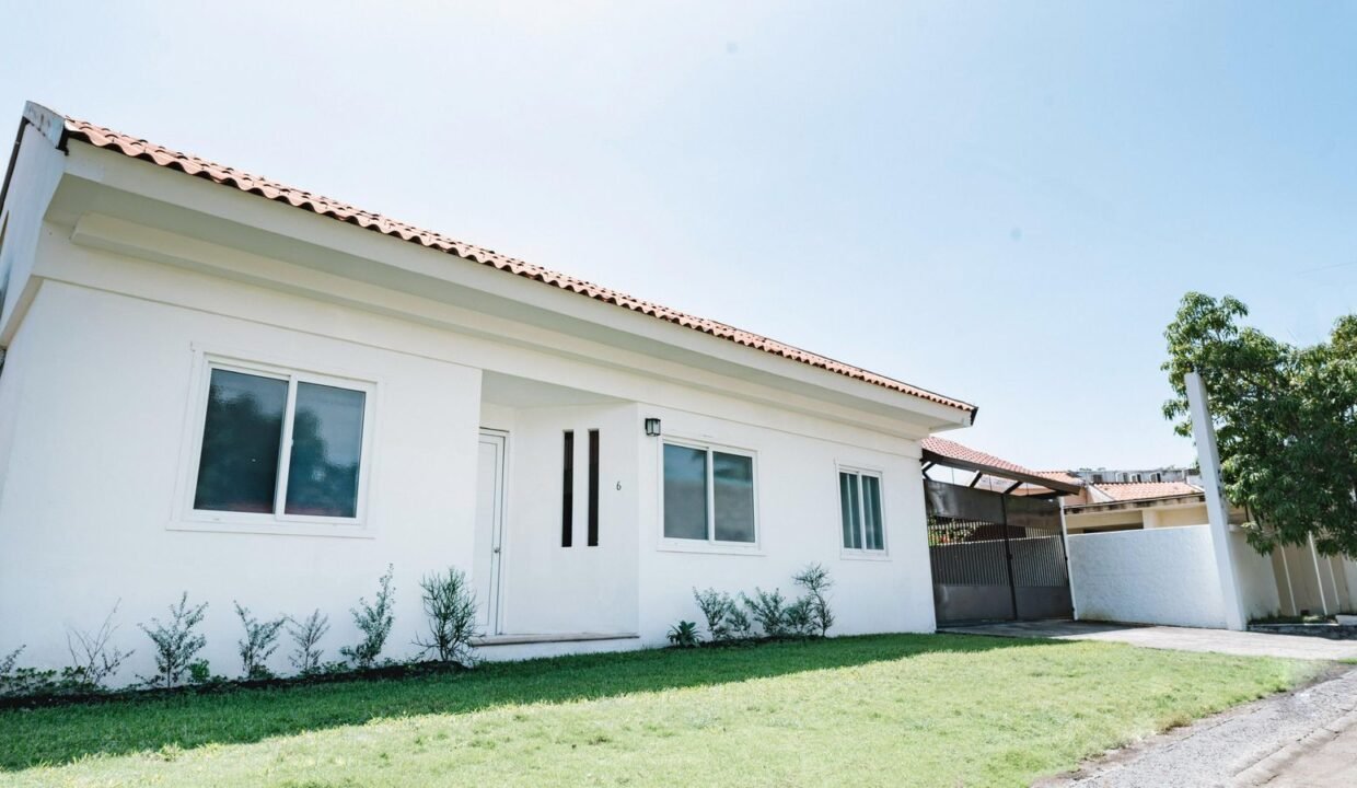 Casa en San Marino Piscina Privada Ciudad (9)