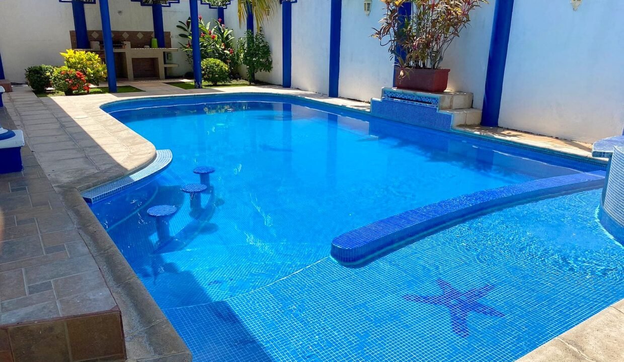Casa de Playa en Condominio Exclusivo Salida Privada al Mar Amueblada (11)
